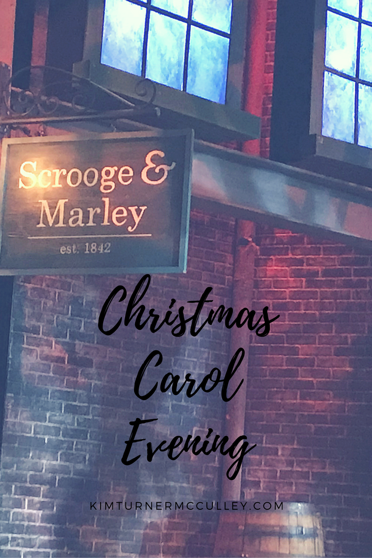 Christmas Carol Evening KimTurnerMcCulley.com Christmas Carol Evening! "Experience gifts" are my favorite. Read all about our fun double-date with my parents to see Lyric Theater's Christmas Carol! #GiftIdeas #Christmas